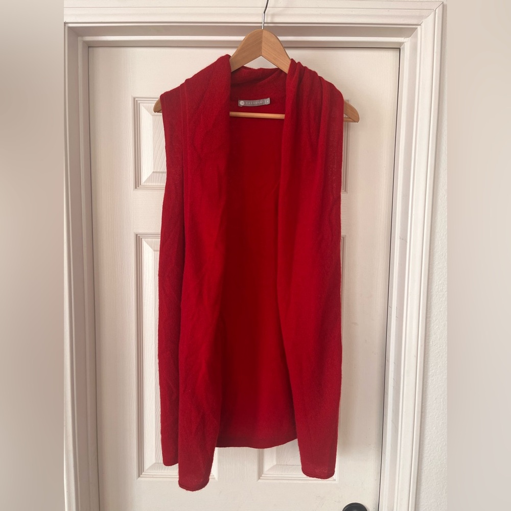 InCashmere 100% Cashmere Sweater Vest layer sz large Christmas holidays cozy
